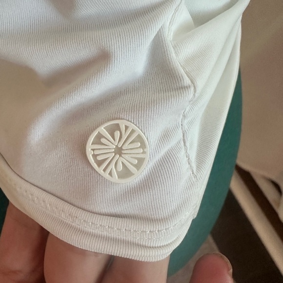 Lilly Pulizter LUXLETIC VANTI RESORT BRA TANK WORKOUT TOP - NWOT - Picture 6 of 7